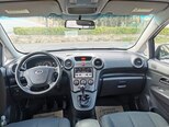 Kia Carens-6