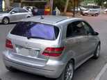 Mercedes B 170-2