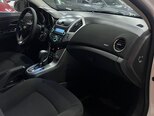 Chevrolet Cruze-9