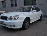 Hyundai Sonata-2