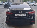 Hyundai Accent-3
