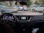 Hyundai Accent-10