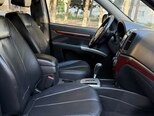 Hyundai Santa Fe-12