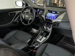 Hyundai Avante-7