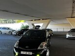 Toyota Prius-8