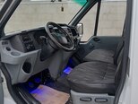 Ford Transit-6