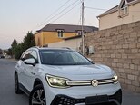 Volkswagen ID.6 Crozz-8
