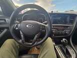 Kia K5-10