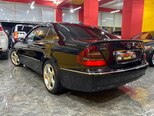 Mercedes E 270-5