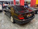 Mercedes E 270-6