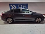 Hyundai Elantra-4