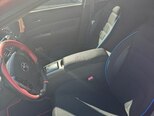 Toyota Prius-13