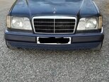 Mercedes 250 D-1