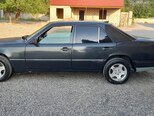 Mercedes 250 D-6