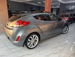 Hyundai Veloster-5