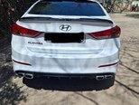 Hyundai Elantra-2