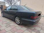 Mercedes E 220-7