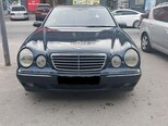 Mercedes E 220-8