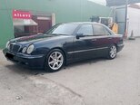 Mercedes E 220-4