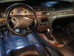 Mercedes E 270-6