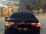 Hyundai Grandeur-2
