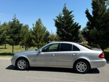 Mercedes E 320-7
