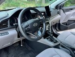 Hyundai Elantra-9
