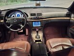 Mercedes E 220-11