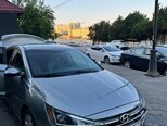 Hyundai Elantra-1