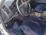 Mercedes E 240-4