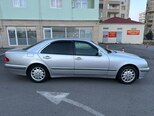 Mercedes E 240-3