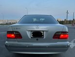 Mercedes E 240-5