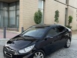 Hyundai Accent-7
