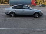 Volkswagen Passat-2