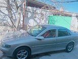 Opel Vectra-5