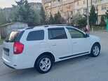 Renault Logan-2