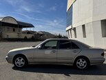Mercedes E 220-3