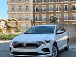 Volkswagen Passat-4