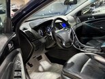 Hyundai Sonata-15