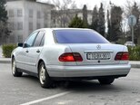 Mercedes E 200-5