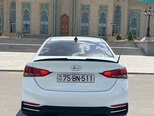 Hyundai Accent-3