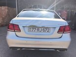 Mercedes E 220-17