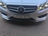 Mercedes E 220-1