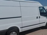Ford Transit-8