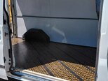 Ford Transit-17
