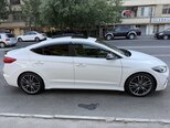 Hyundai Elantra-2