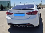 Hyundai Elantra-11