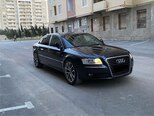 Audi A8-1