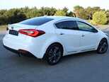 Kia Cerato-9