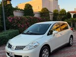 Nissan Tiida-1